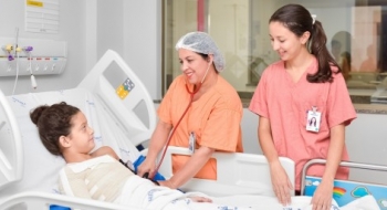 Hugol é referência em traumatologia pediátrica